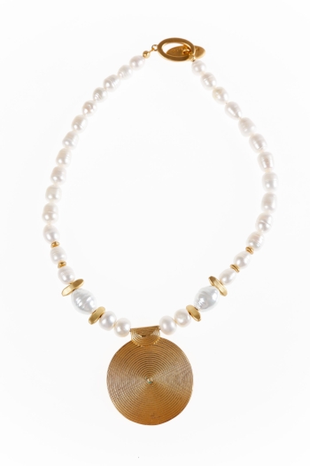 Wild Pearl Disc Necklace